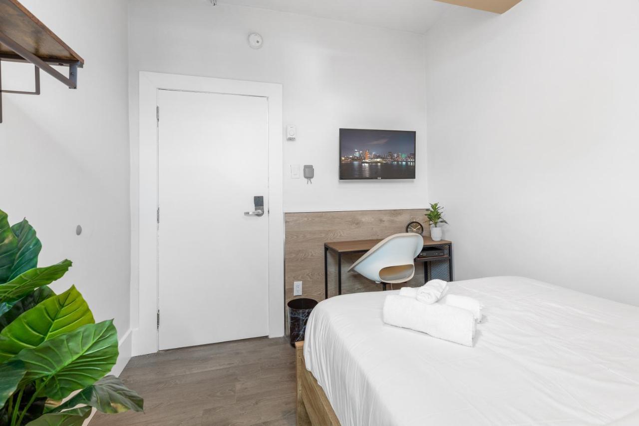Le Sand & Stone Hotel 몬트리올 외부 사진