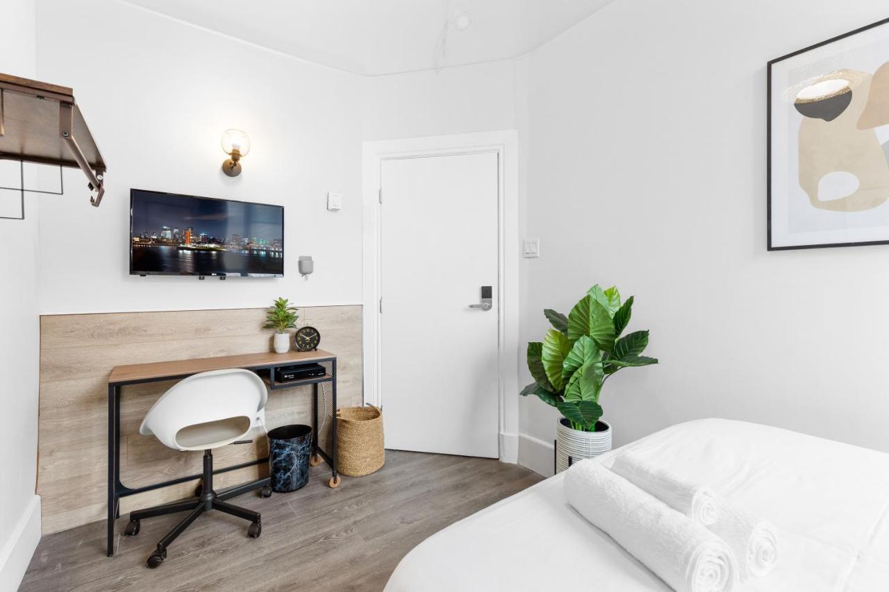 Le Sand & Stone Hotel 몬트리올 외부 사진
