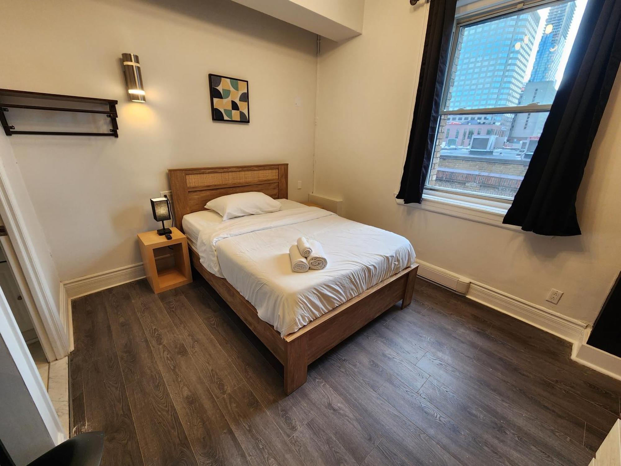 Le Sand & Stone Hotel 몬트리올 객실 사진